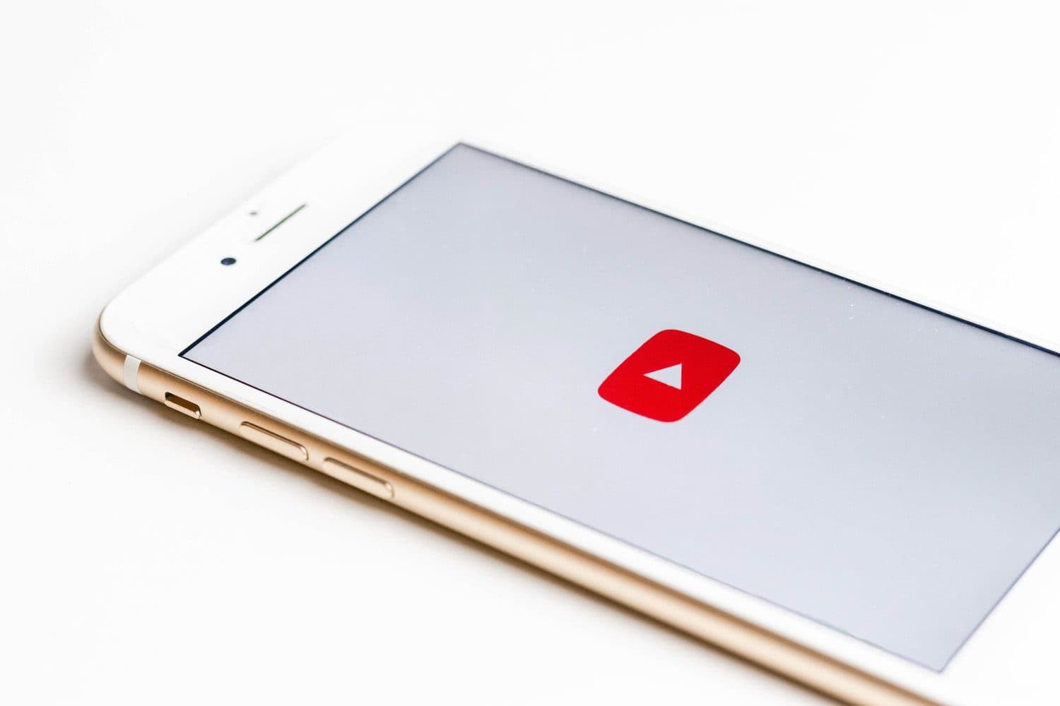 Fair Dealing & YouTube: A Guide To Copyright Exceptions