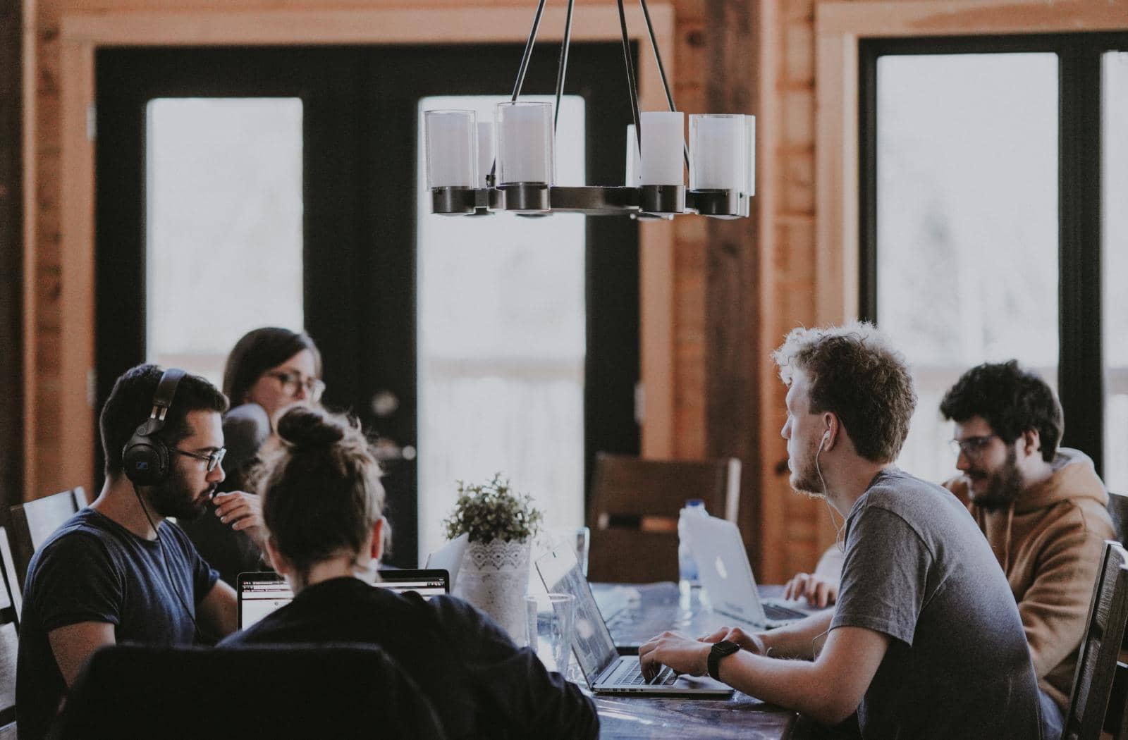 What Is an RFT Document and How Do You Win | Sprintlaw Australia