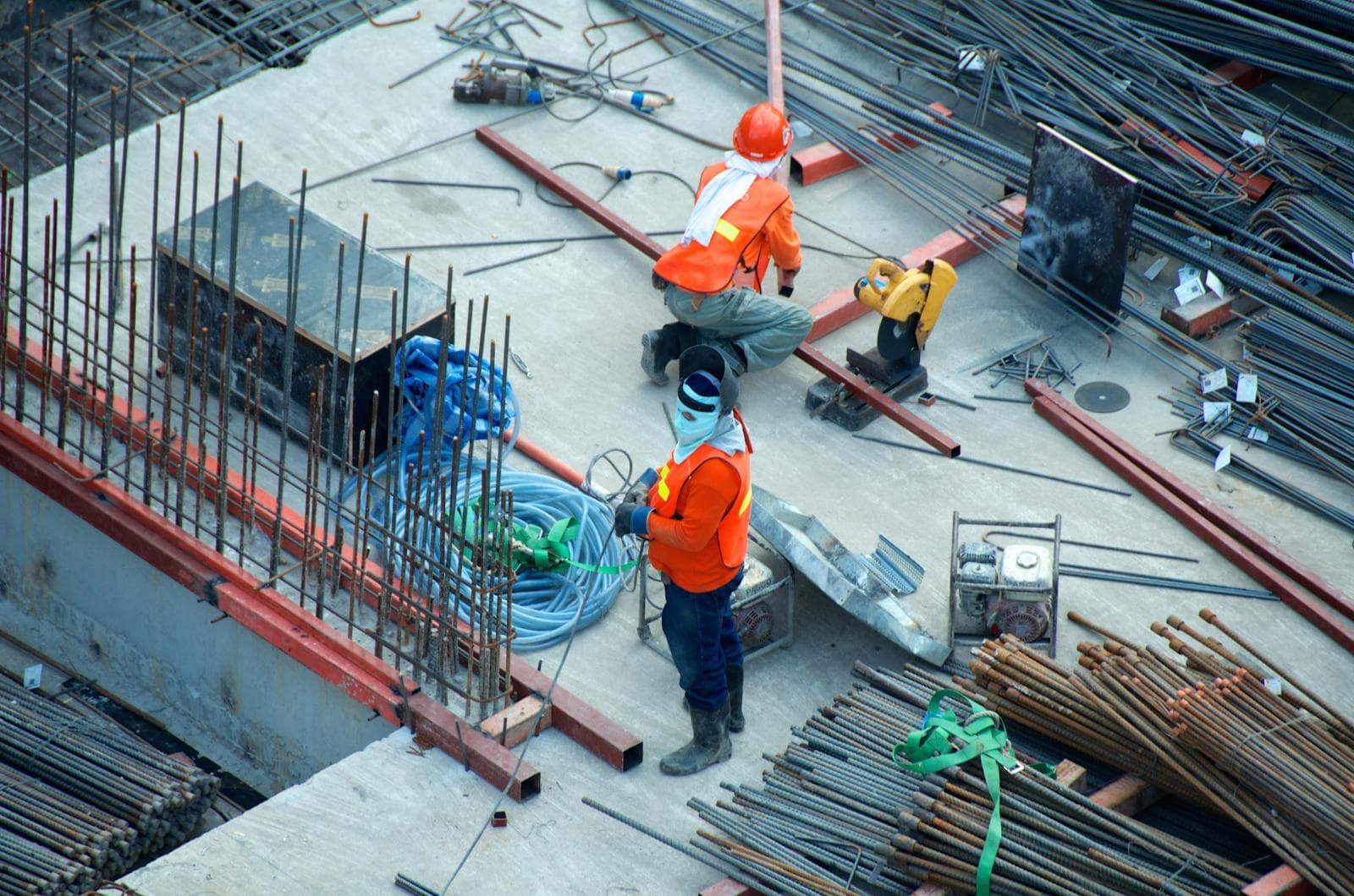 Working In Construction? Get A Professional Services Agreement