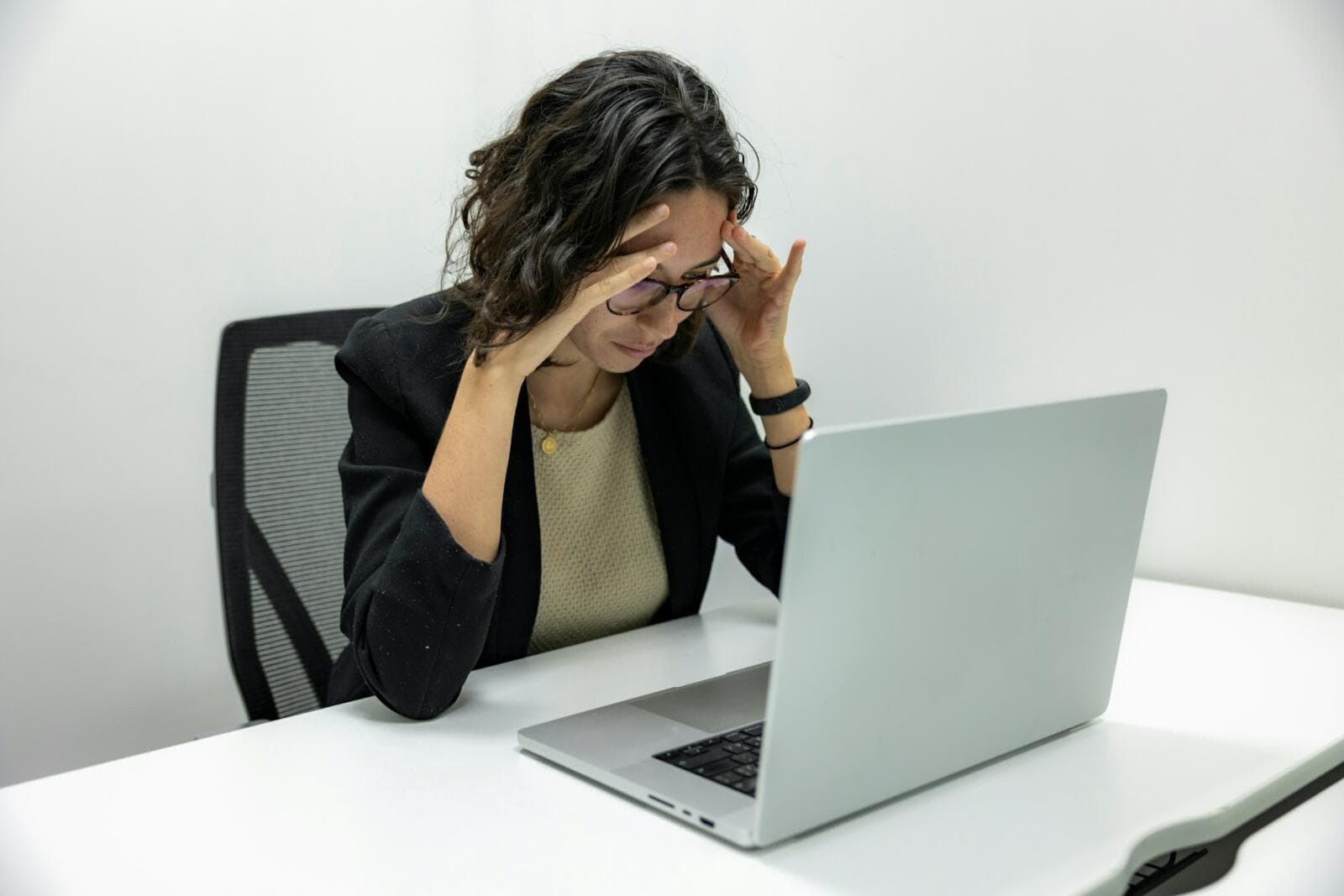How Small Businesses Can Resolve Complaints With Banks And Other Essential Service Providers