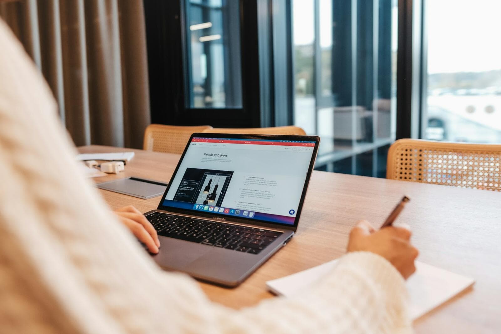 eCommerce Law: Understanding the Legal Landscape For Your Business
