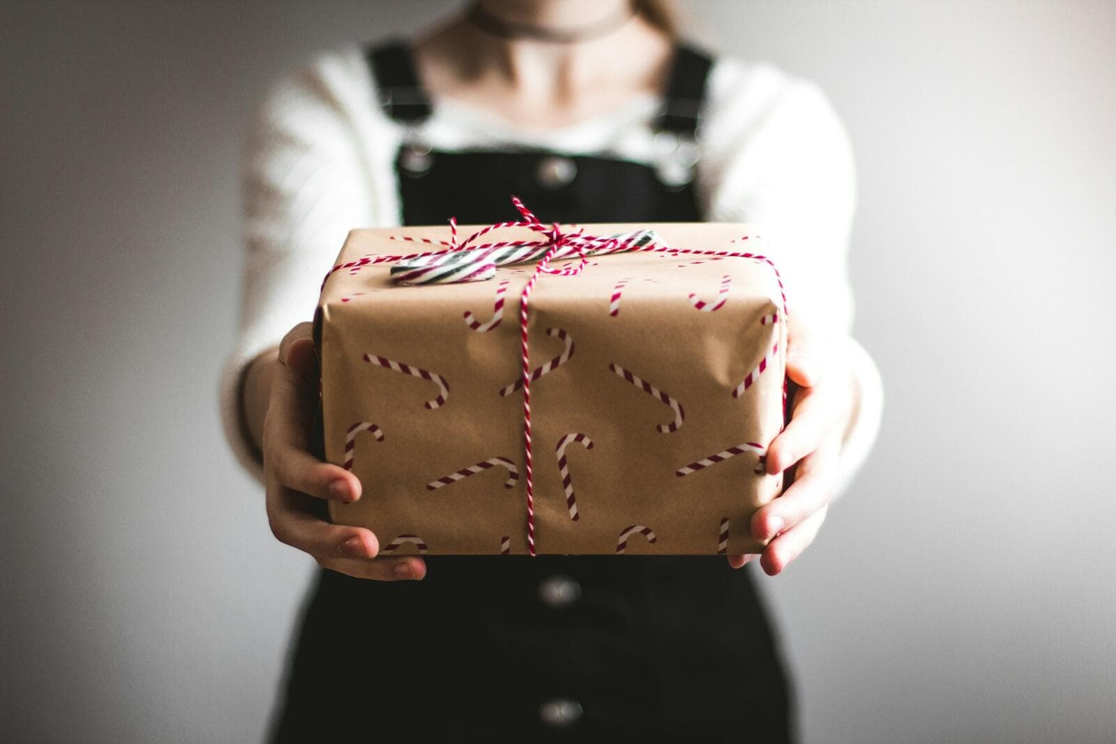 Gifting Laws Explained: Australian Legal Guidelines