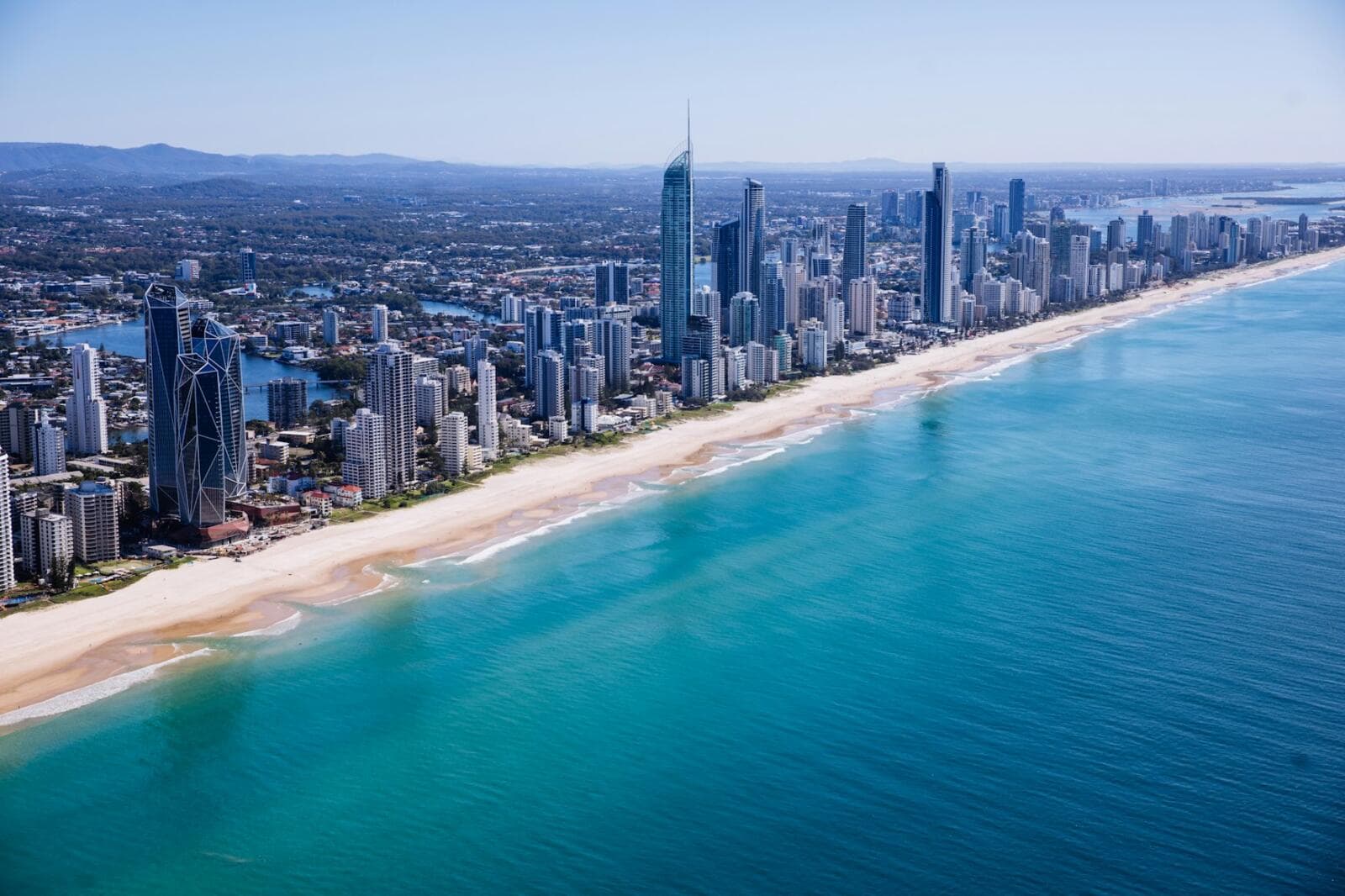 Queensland Employment Law Essentials: Guide For Australian Employers