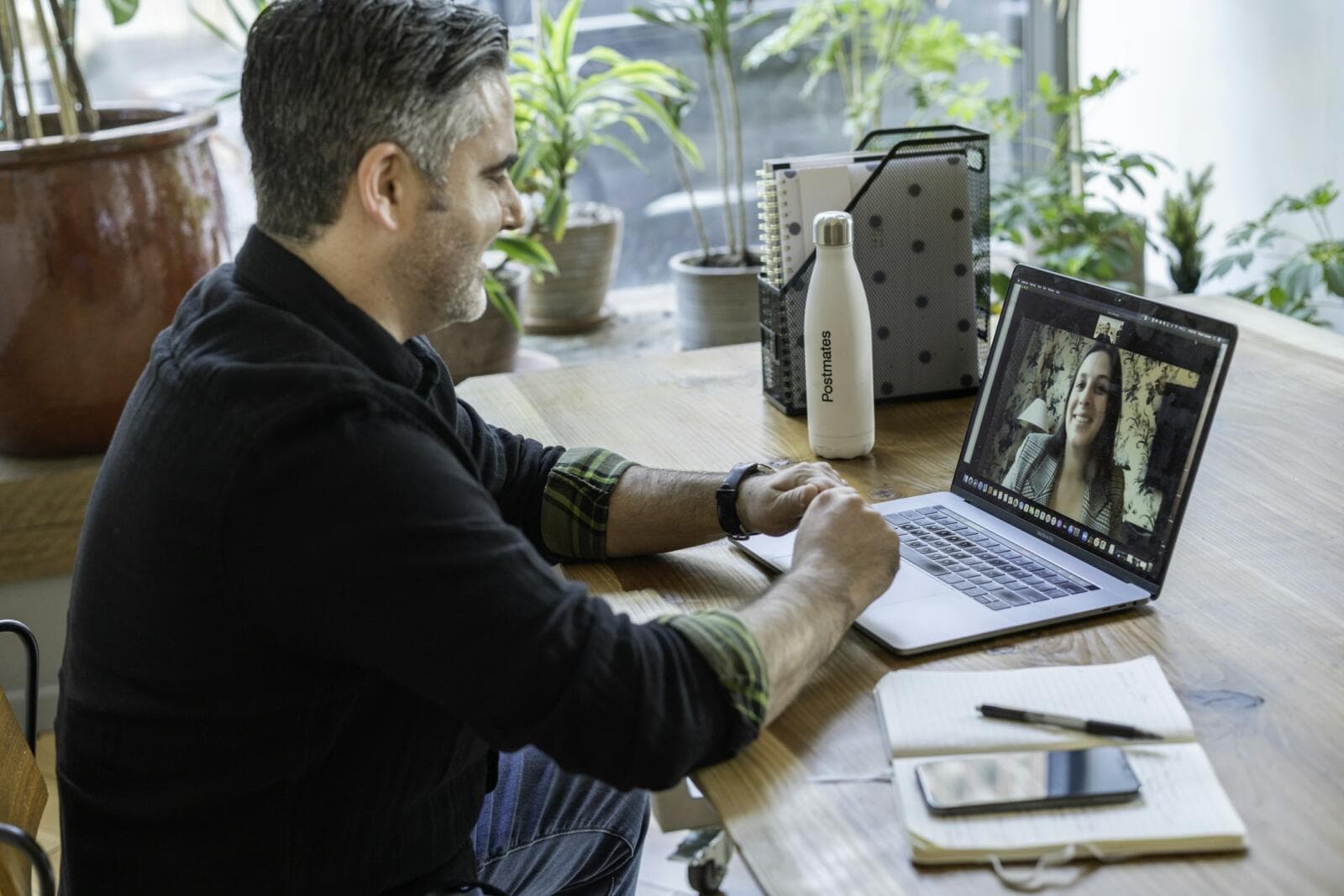 Creating a Virtual Assistant Contract in Australia: Essential Guide