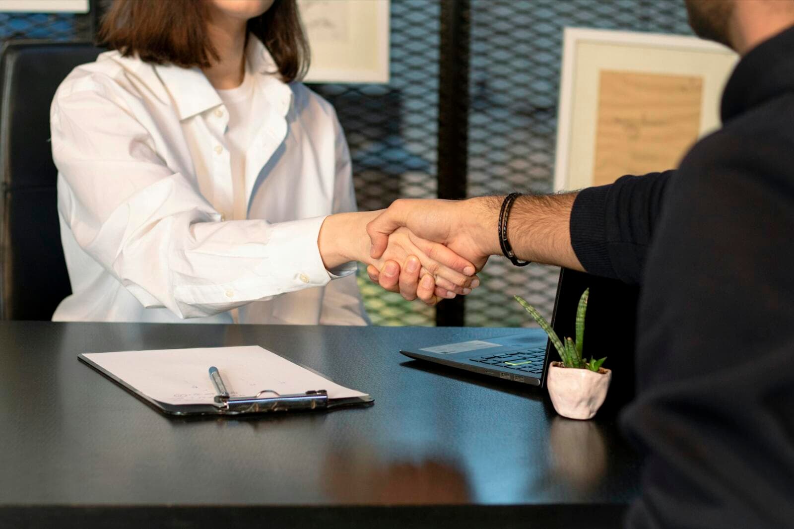Exclusivity Agreements Explained: Australian Business Guide