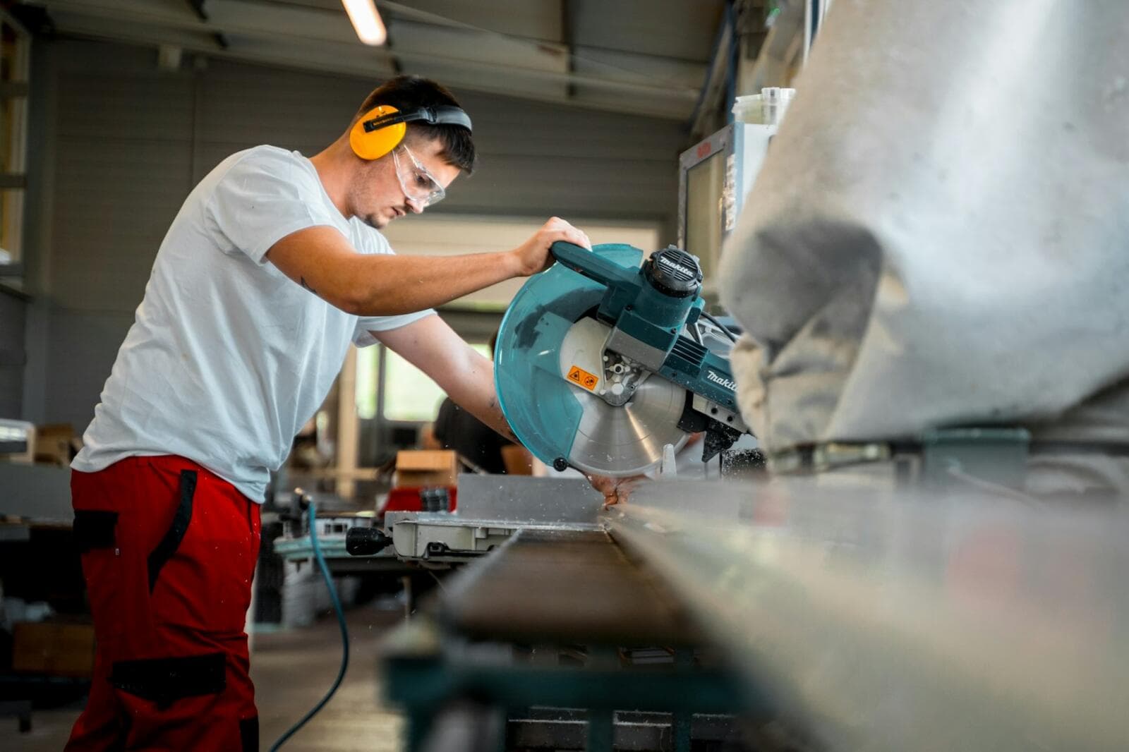 What Should A Private Label Manufacturing Agreement Cover?
