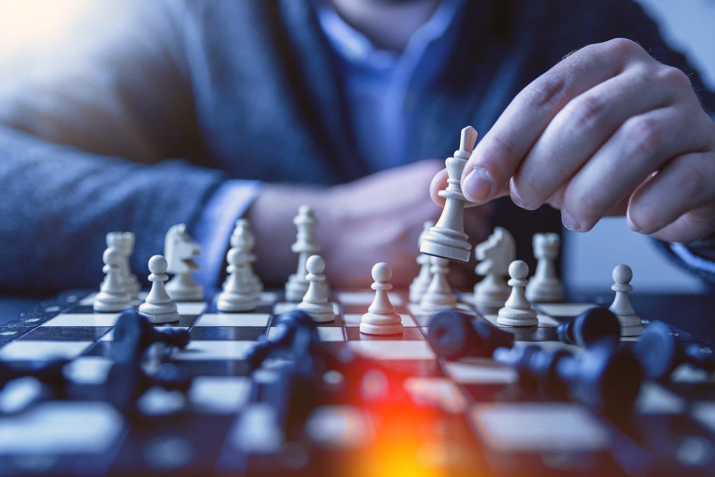 11 Habits of Successful Founders (And the Legal Lessons They Teach)