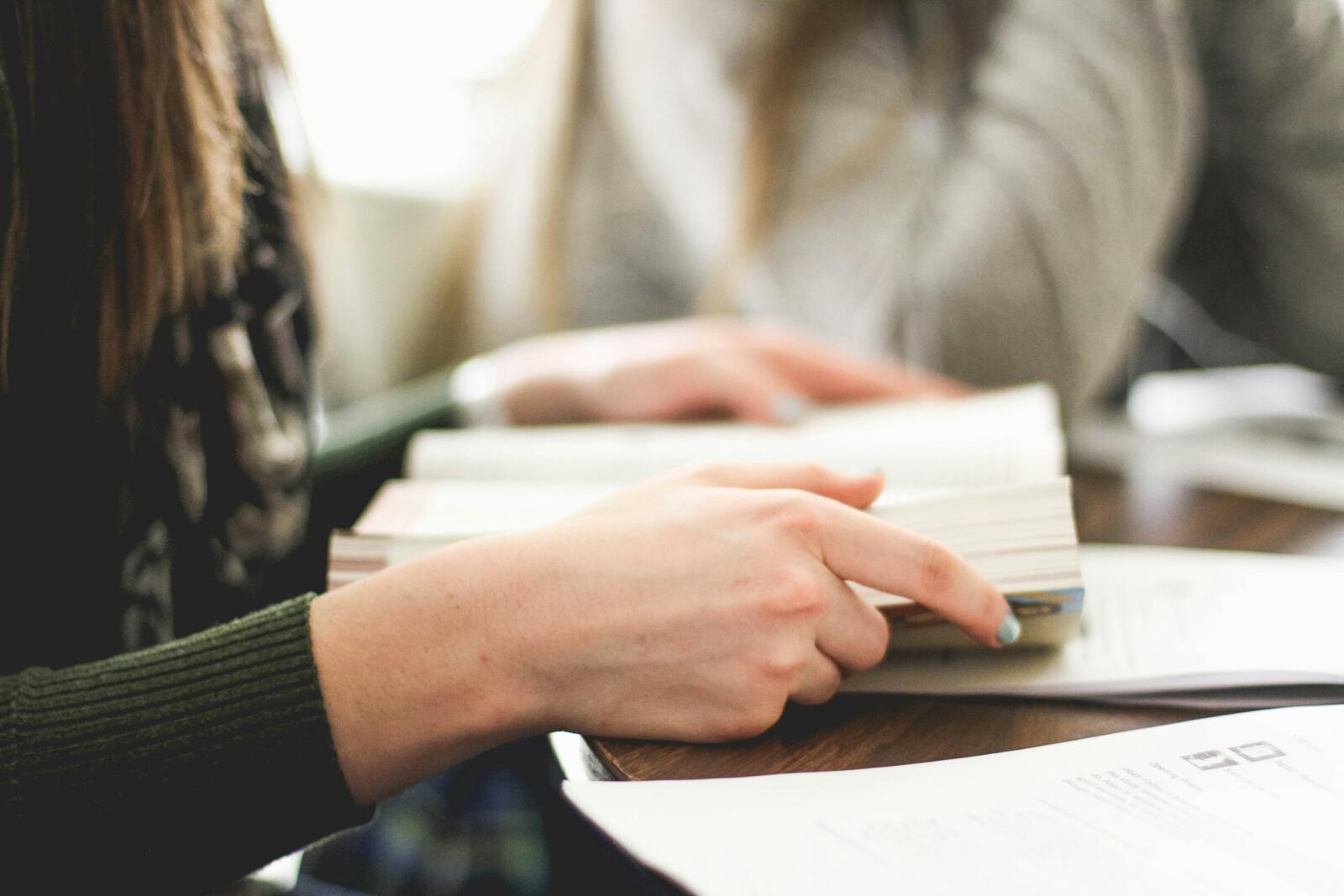 Study Leave Explained: Australian Employee & Employer Guide | Sprintlaw